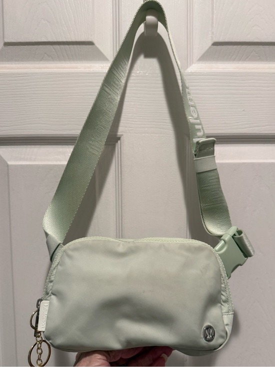 lululemon athletica Handbags - LULULEMON EVERYWHERE BELT BAG WITH LONG STRAP 1L